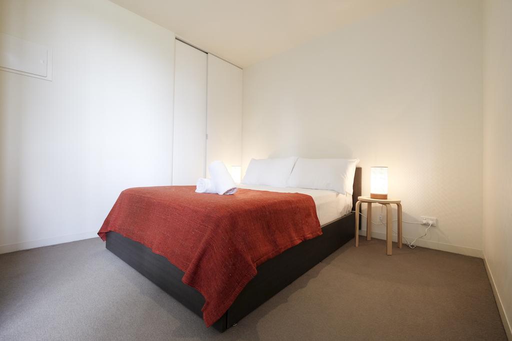Mono Apartments On Franklin Street メルボルン エクステリア 写真