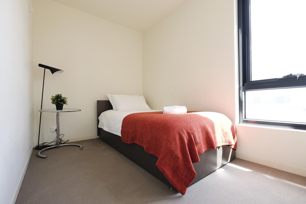 Mono Apartments On Franklin Street メルボルン エクステリア 写真