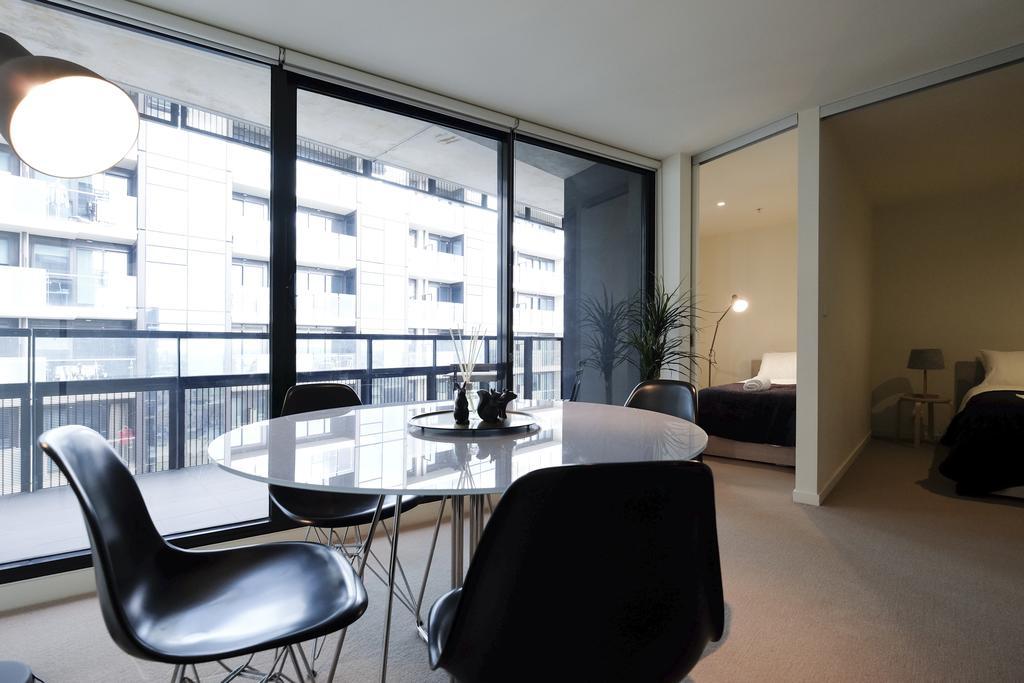 Mono Apartments On Franklin Street メルボルン エクステリア 写真