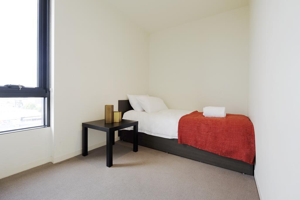 Mono Apartments On Franklin Street メルボルン エクステリア 写真